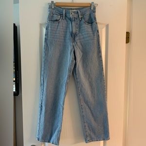 Levi’s High Waisted Straight Jeans